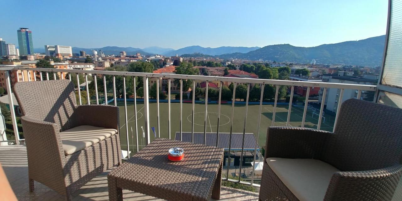 Suite Panorama Brescia Bagian luar foto